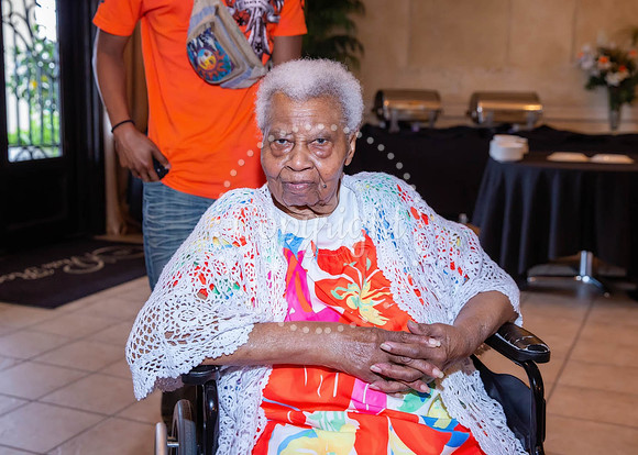 2023 Daphne's 60th-013