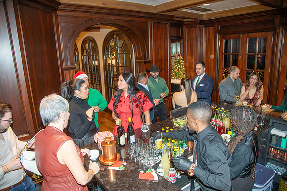 2024-Ellis Holiday Party-178
