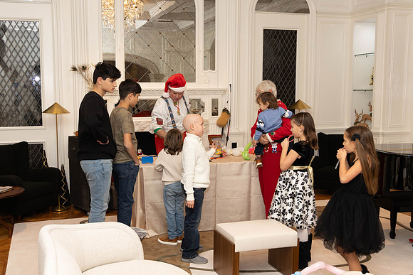 2024-Ellis Holiday Party-188