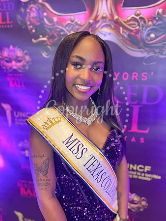 2025-UNCF MaskedBallVIP-072