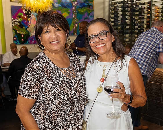 2025-David & Diane's 30th Ann-23